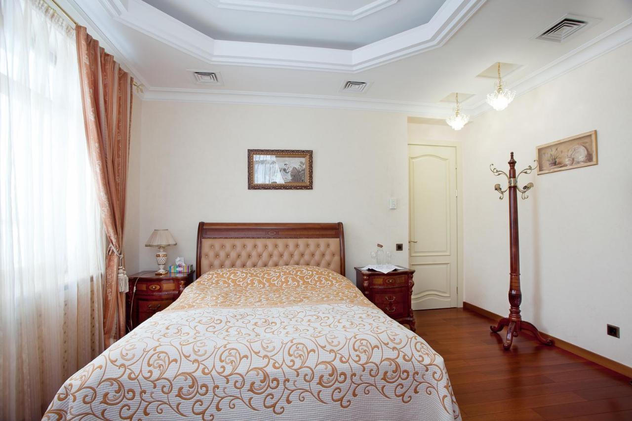 Bortnichi House Hotel Kiev Ngoại thất bức ảnh